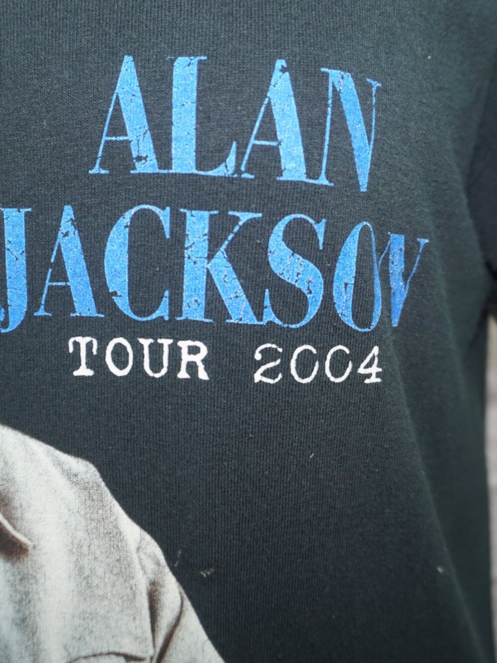 Vintage Y2K Alan Jackson 2004 Tour Concert Shirt - Picture 2 of 6